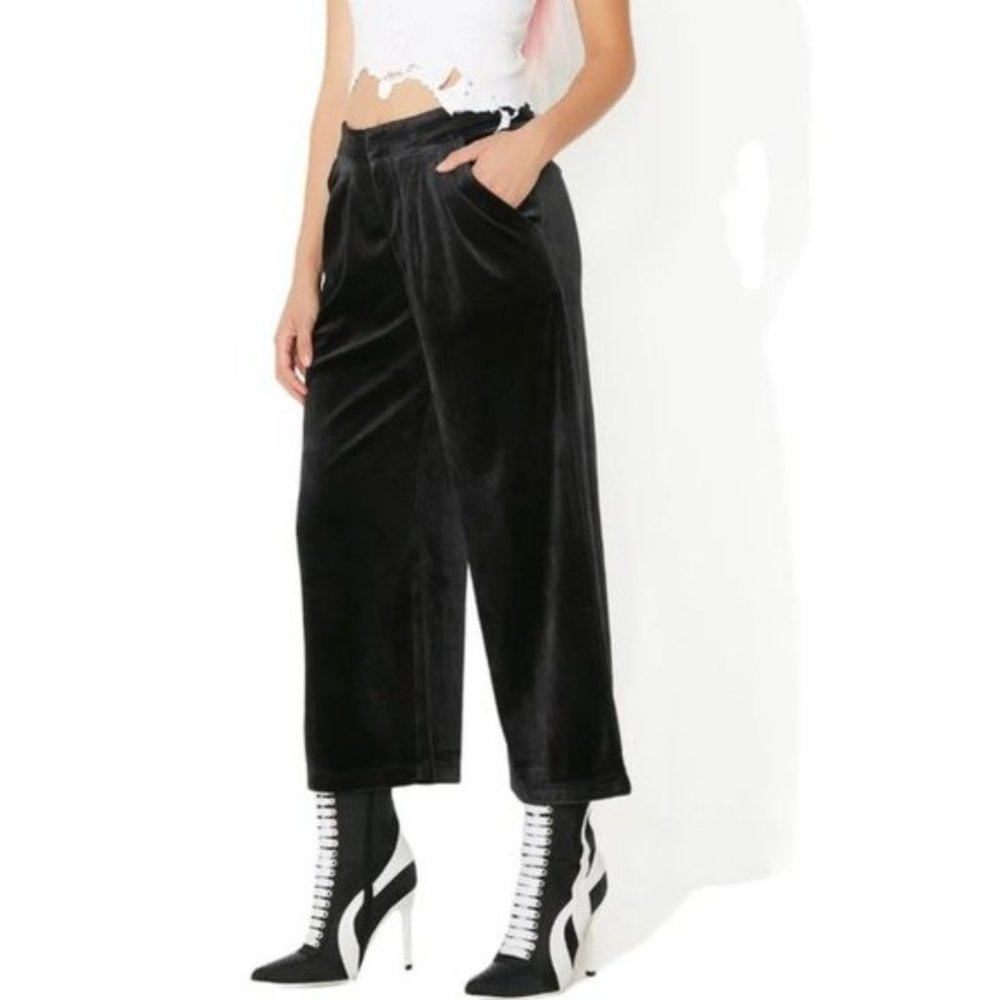 Juicy Couture Velour Cropped Wide Leg Trousers